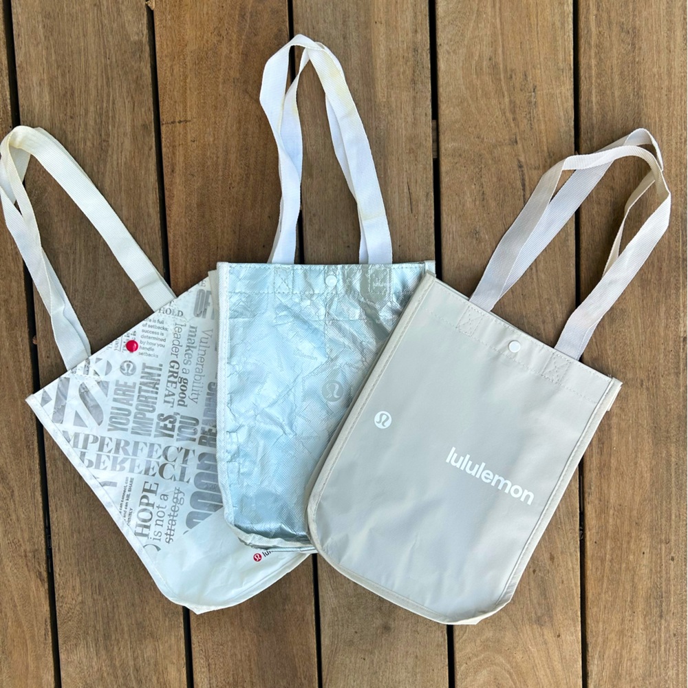 Lululemon Reusable Recyclable Shopping Bag Small Tote Silver White Word Design 3